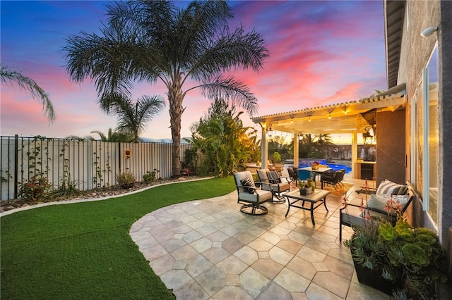 32871 Levi Ct, Temecula, CA 92592 - fenced backyard featuring a patio area and outdoor dining space