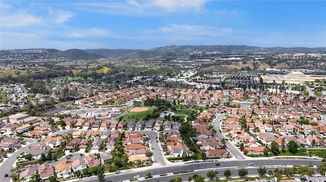 27781 Country Lane Rd, Laguna Niguel, CA 92677 - aerial view of property's location featuring mountains and nearby suburban area