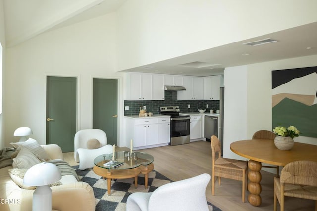 4245 W 62nd St, Los Angeles, CA 90043 - photo 27