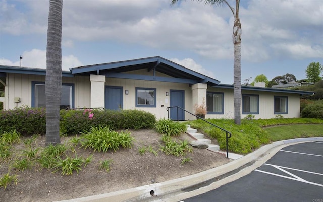 4402 Shearwater Way, Oceanside, CA 92057 - view of front of property with uncovered parking