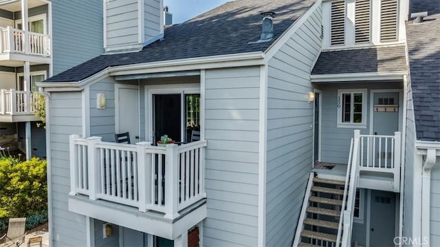 150 Cypress Ave Unit 28, Cayucos, CA 93430 - entrance to property with roof with shingles