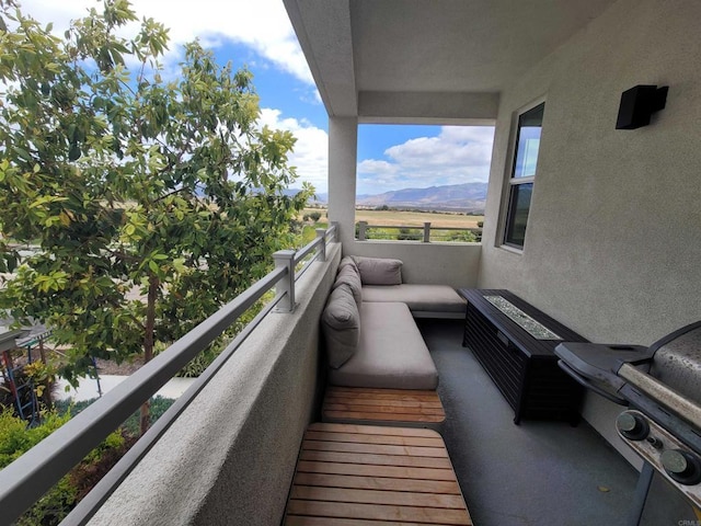 2072 Tango Loop Unit 2, Chula Vista, CA 91915 - balcony featuring a mountain view