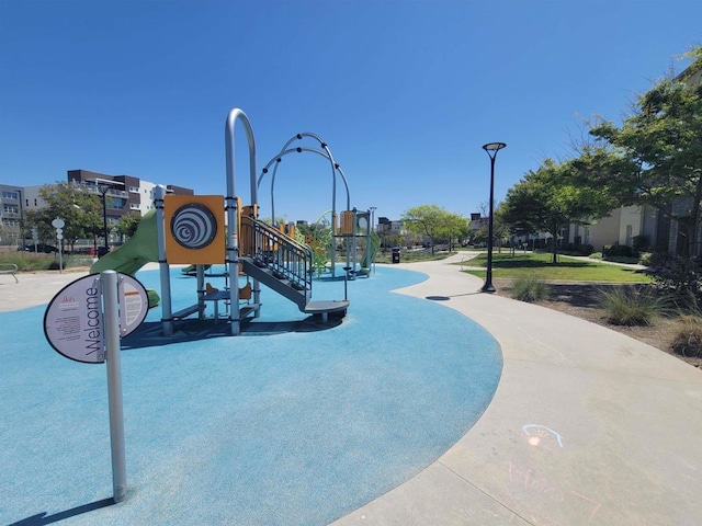 2072 Tango Loop Unit 2, Chula Vista, CA 91915 - view of community playground