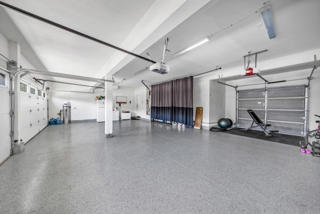 34056 Vandale Ct, Temecula, CA 92592 - garage featuring a garage door opener