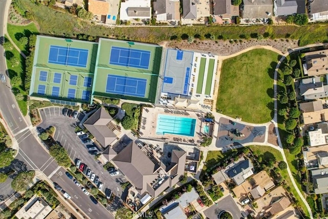 33441 N Spinnaker Dr N, Dana Point, CA 92629 - aerial view of property's location with nearby suburban area and a pool area