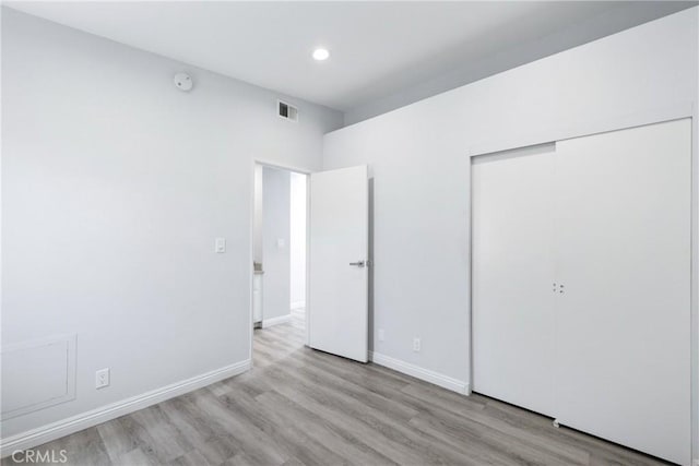 72 S Greenwood Ave Unit 3, Pasadena, CA 91107 - unfurnished bedroom featuring wood finished floors, recessed lighting, baseboards, and a closet