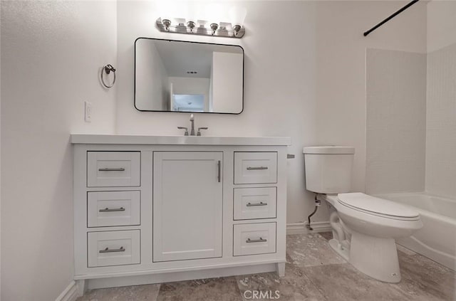 21981 Rimhurst Dr Unit 154, Lake Forest, CA 92630 - full bathroom featuring baseboards, toilet, vanity, and bathing tub / shower combination