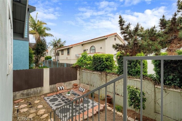 2405 Marshallfield Ln Unit B, Redondo Beach, CA 90278 - view of patio / terrace featuring a fenced backyard