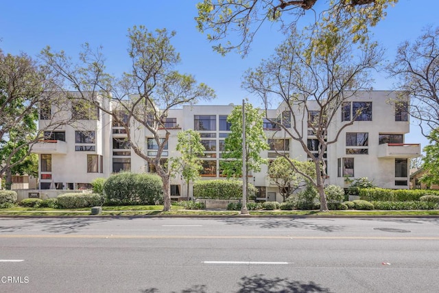 500 E Del Mar Blvd Unit 24, Pasadena, CA 91101 - view of building exterior