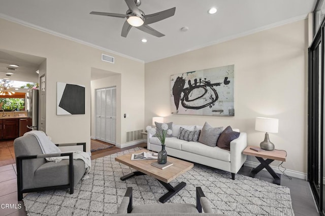 500 E Del Mar Blvd Unit 24, Pasadena, CA 91101 - living room featuring baseboards, crown molding, a ceiling fan, recessed lighting, and wood finished floors