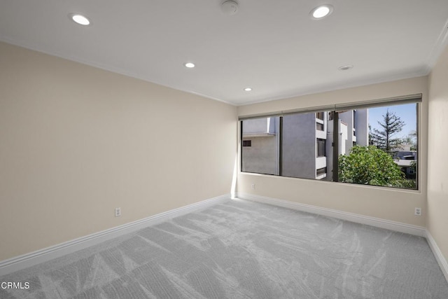 500 E Del Mar Blvd Unit 24, Pasadena, CA 91101 - unfurnished room featuring ornamental molding, carpet, baseboards, recessed lighting, and a smoke detector