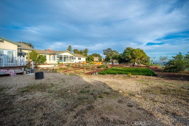 1561 Cielo Ln, Nipomo, CA 93444 - view of yard featuring a garden