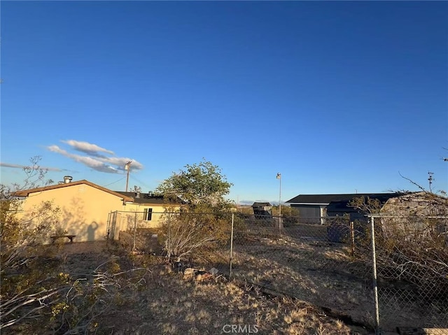 1754 Fortuna Ave, Landers, CA 92285 - view of yard featuring fence