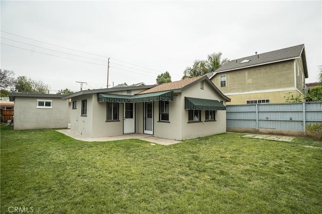 4110 E Vermont St, Long Beach, CA 90814 - back of property with stucco siding