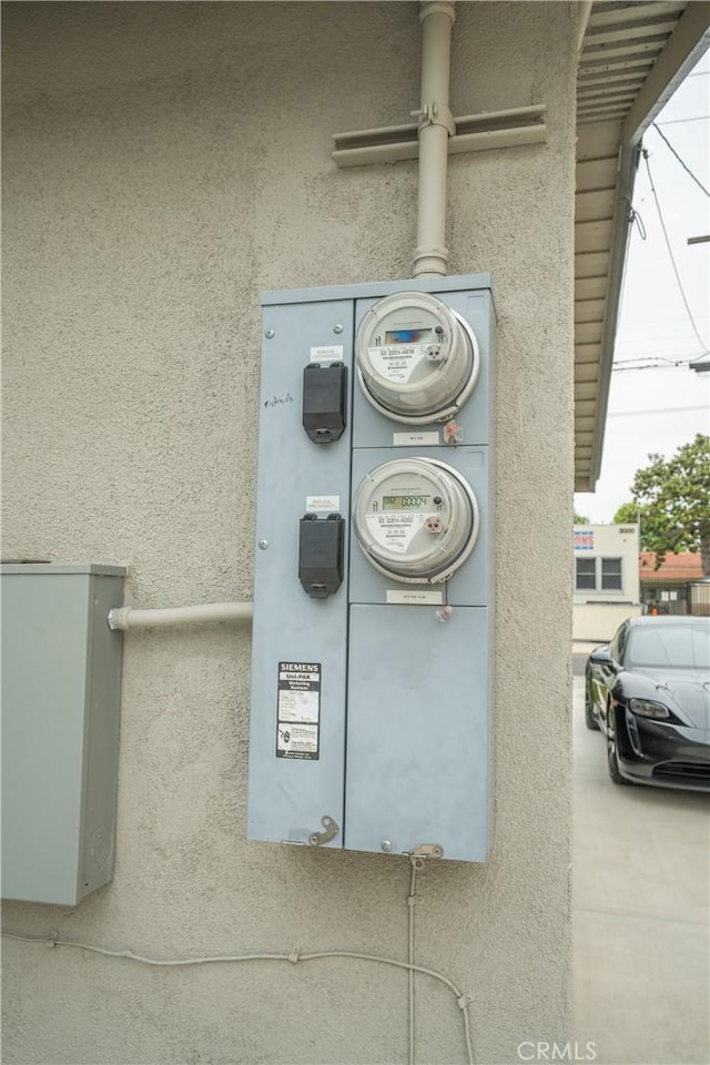 4110 E Vermont St, Long Beach, CA 90814 - exterior view of electric meter and stucco siding