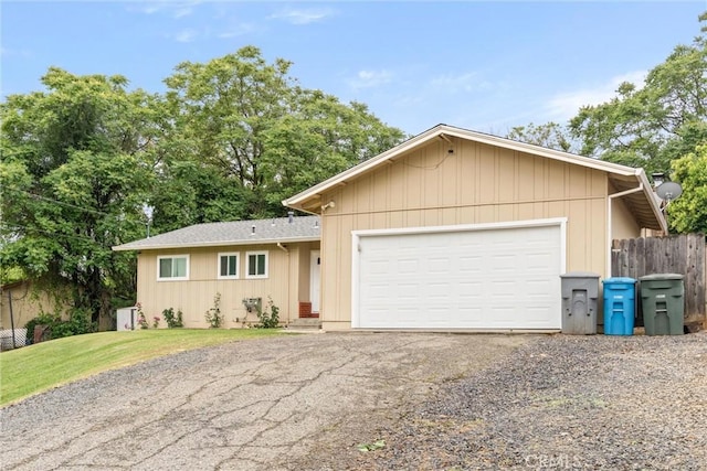 2880 Foothill Blvd, Oroville, CA 95966 - ranch-style house with driveway and an attached garage