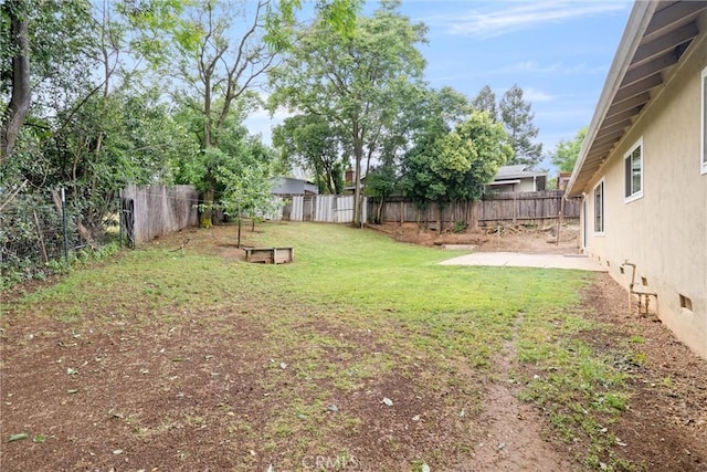 2880 Foothill Blvd, Oroville, CA 95966 - view of yard featuring a patio