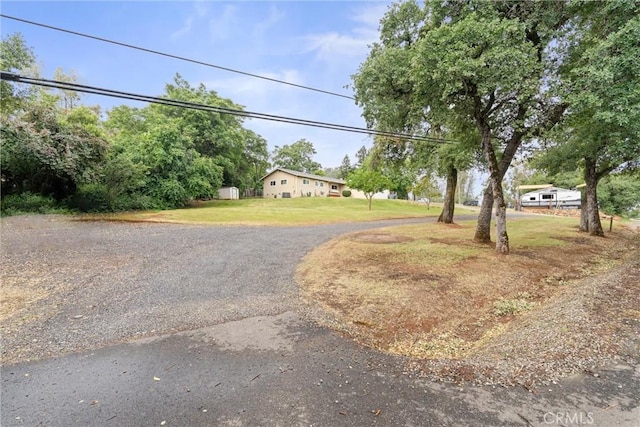 2880 Foothill Blvd, Oroville, CA 95966 - view of front of home with a front yard