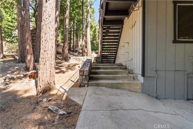 300 Pioneer Rd, Lake Arrowhead, CA 92352 - photo 45