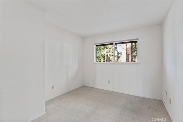 300 Pioneer Rd, Lake Arrowhead, CA 92352 - photo 19