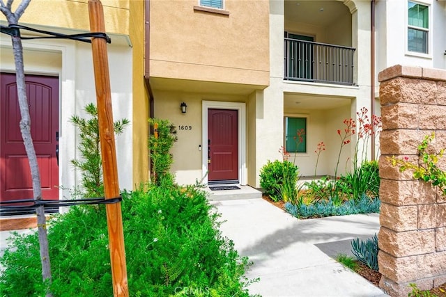1609 Fig Tree Way, Oceanside, CA 92056 - doorway to property featuring stucco siding