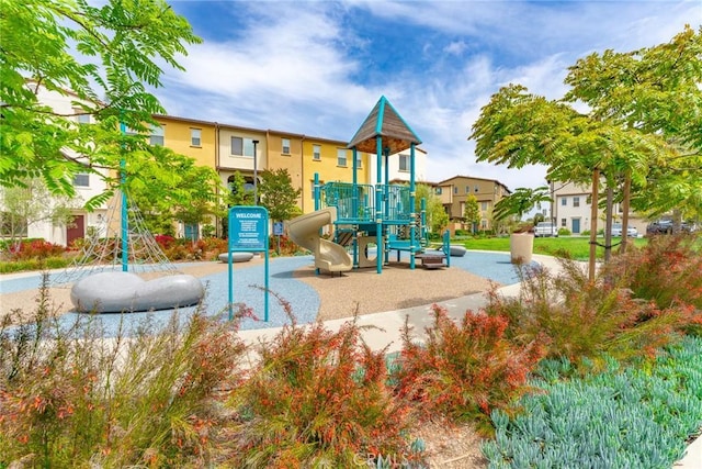 1609 Fig Tree Way, Oceanside, CA 92056 - view of community playground