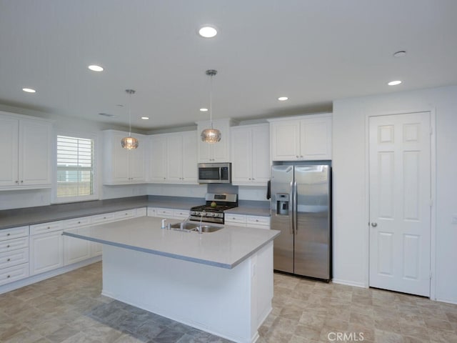 11592 Echo Glen St, Victorville, CA 92392 - photo 9
