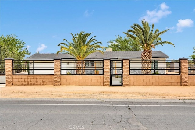 15074 Willow St, Hesperia, CA 92345 - gate with a fenced front yard