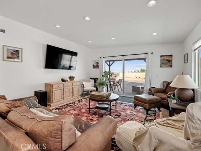 30280 Bourbon Rd, Lucerne Valley, CA 92356 - photo 48