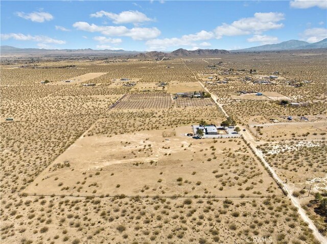 30280 Bourbon Rd, Lucerne Valley, CA 92356 - photo 56
