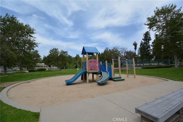 5855 Via Sonora Unit 39, Yorba Linda, CA 92887 - view of community jungle gym