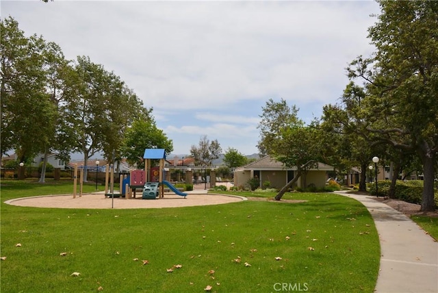 5855 Via Sonora Unit 39, Yorba Linda, CA 92887 - community jungle gym with a yard
