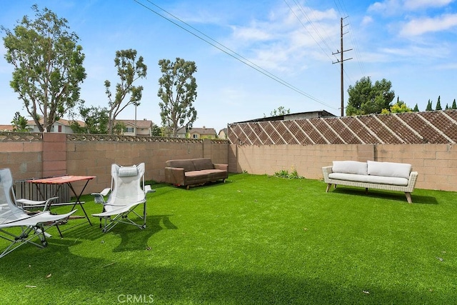 6072 Navajo Rd, Westminster, CA 92683 - view of yard
