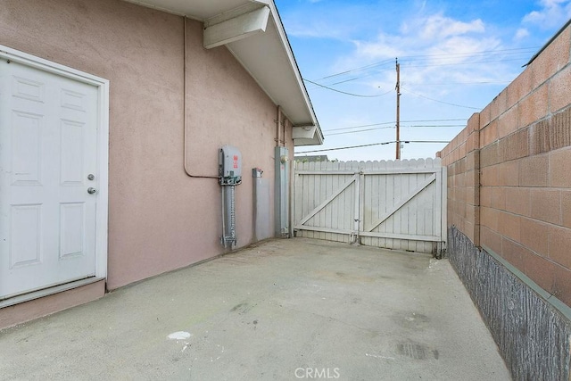 6072 Navajo Rd, Westminster, CA 92683 - view of patio / terrace featuring a gate and fence