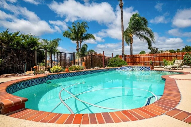 39680 Glenwood Ct, Murrieta, CA 92563 - photo 8