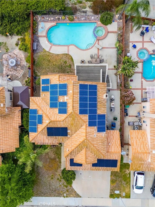 39680 Glenwood Ct, Murrieta, CA 92563 - bird's eye view of a pool area