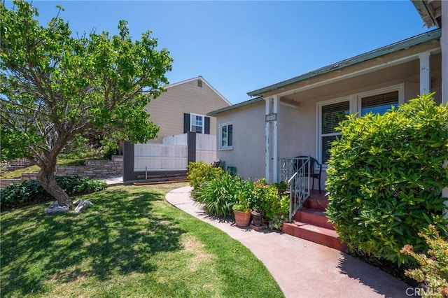 1315 S Walker Ave, San Pedro, CA 90731 - view of green lawn