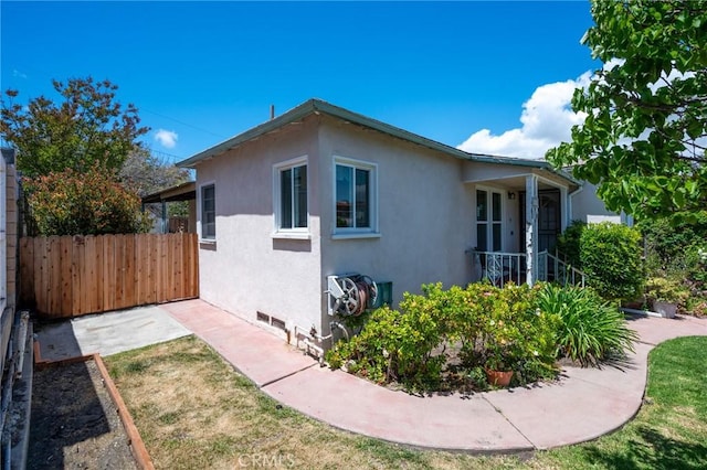 1315 S Walker Ave, San Pedro, CA 90731 - view of side of home with stucco siding