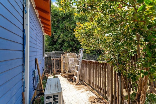 2163 Gracey Ln, Fallbrook, CA 92028 - view of patio