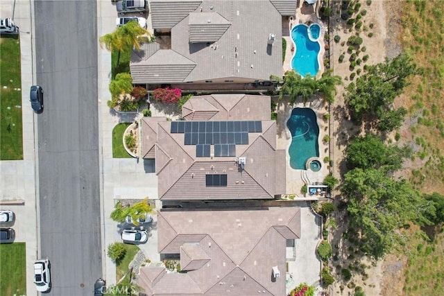 32840 Northshire Cir, Temecula, CA 92592 - bird's eye view of a pool
