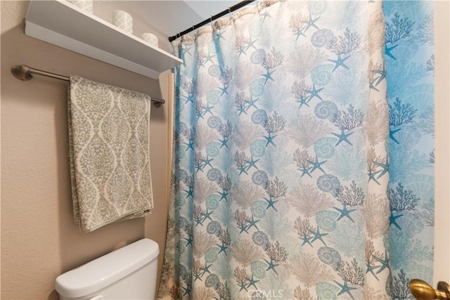 23770 Waterleaf Cir, Moreno Valley, CA 92557 - full bathroom with toilet and a shower with shower curtain