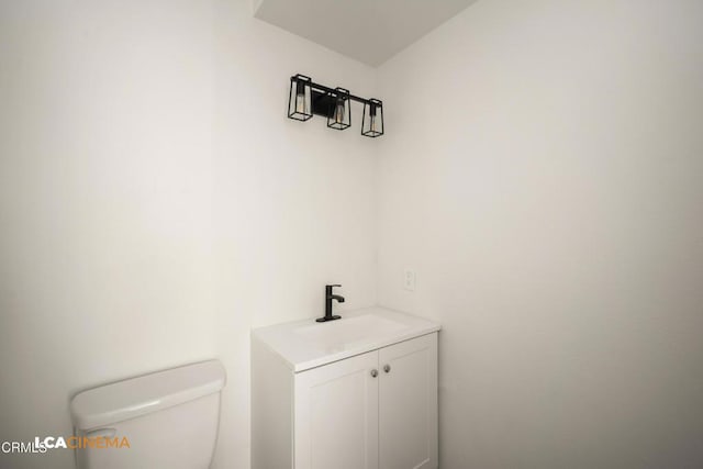 2617 Pinon Spring Cir Unit C, Bakersfield, CA 93309 - half bathroom featuring toilet and vanity