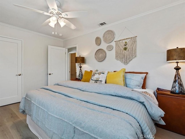 715 Bennett Ave, Arroyo Grande, CA 93420 - bedroom featuring wood finished floors, crown molding, and ceiling fan