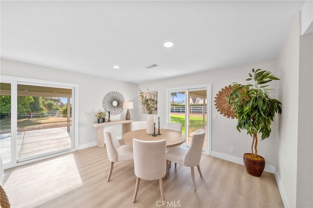 29140 Via Norte, Temecula, CA 92591 - dining room with light wood-type flooring and recessed lighting