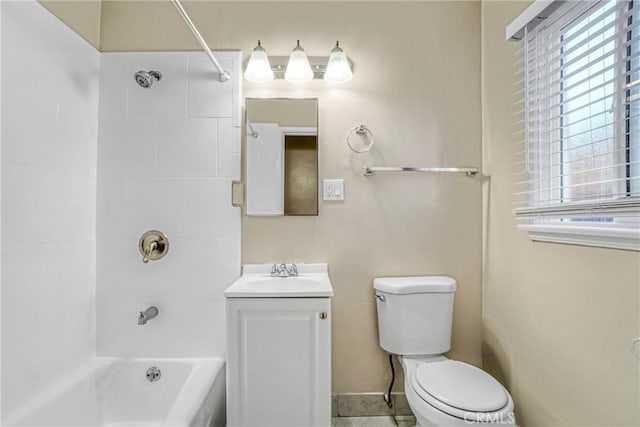 1922 Locust Ave, Long Beach, CA 90806 - full bath featuring healthy amount of natural light, shower / bath combination, toilet, and vanity