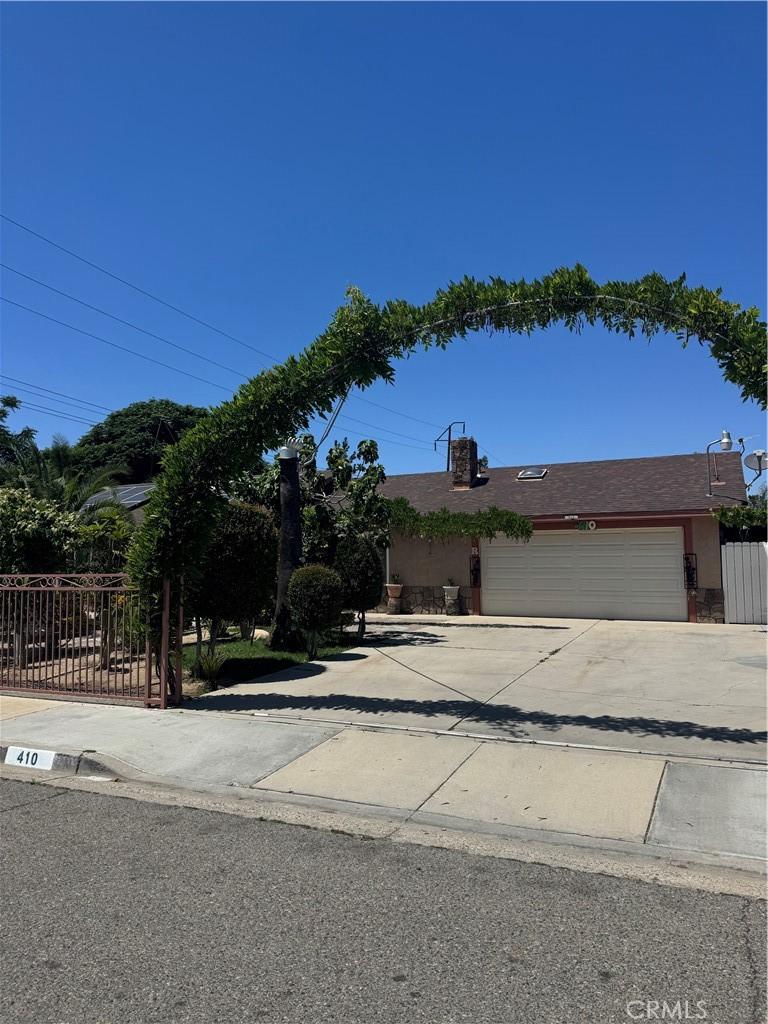 410 Water Ave, Perris, CA 92571 - photo 2