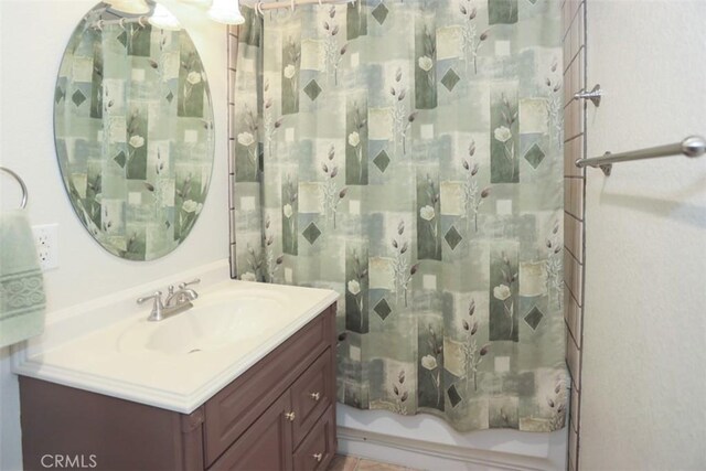 433 Conklin Rd, Big Bear Lake, CA 92315 - full bath featuring vanity and curtained shower