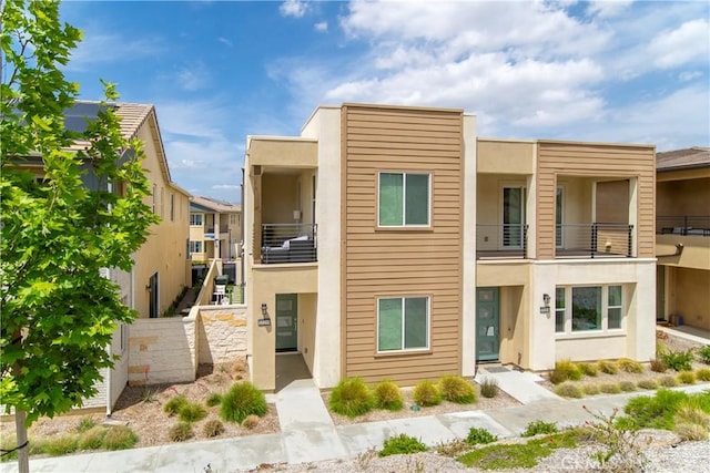 27218 Narrowleaf Willow Ln, Valencia, CA 91381 - view of property