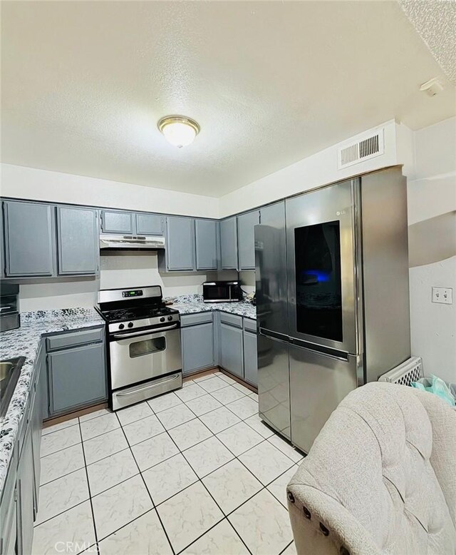 2195 E 19th St, San Bernardino, CA 92404 - photo 5