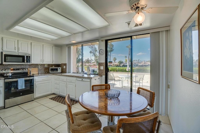 250 Calle, Del Verano, Palm Desert, CA 92260 - photo 10